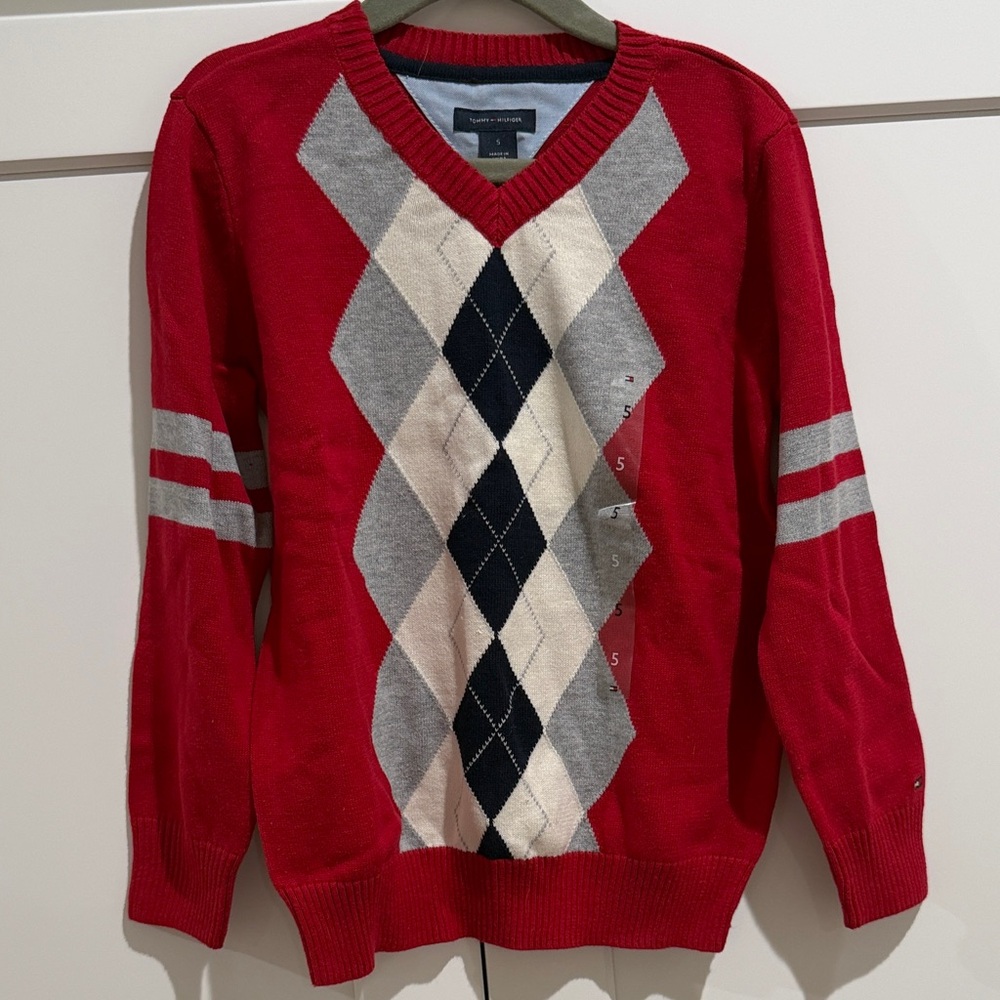 Tommy Hilfiger Red and Gray Argyle V-Neck Sweater